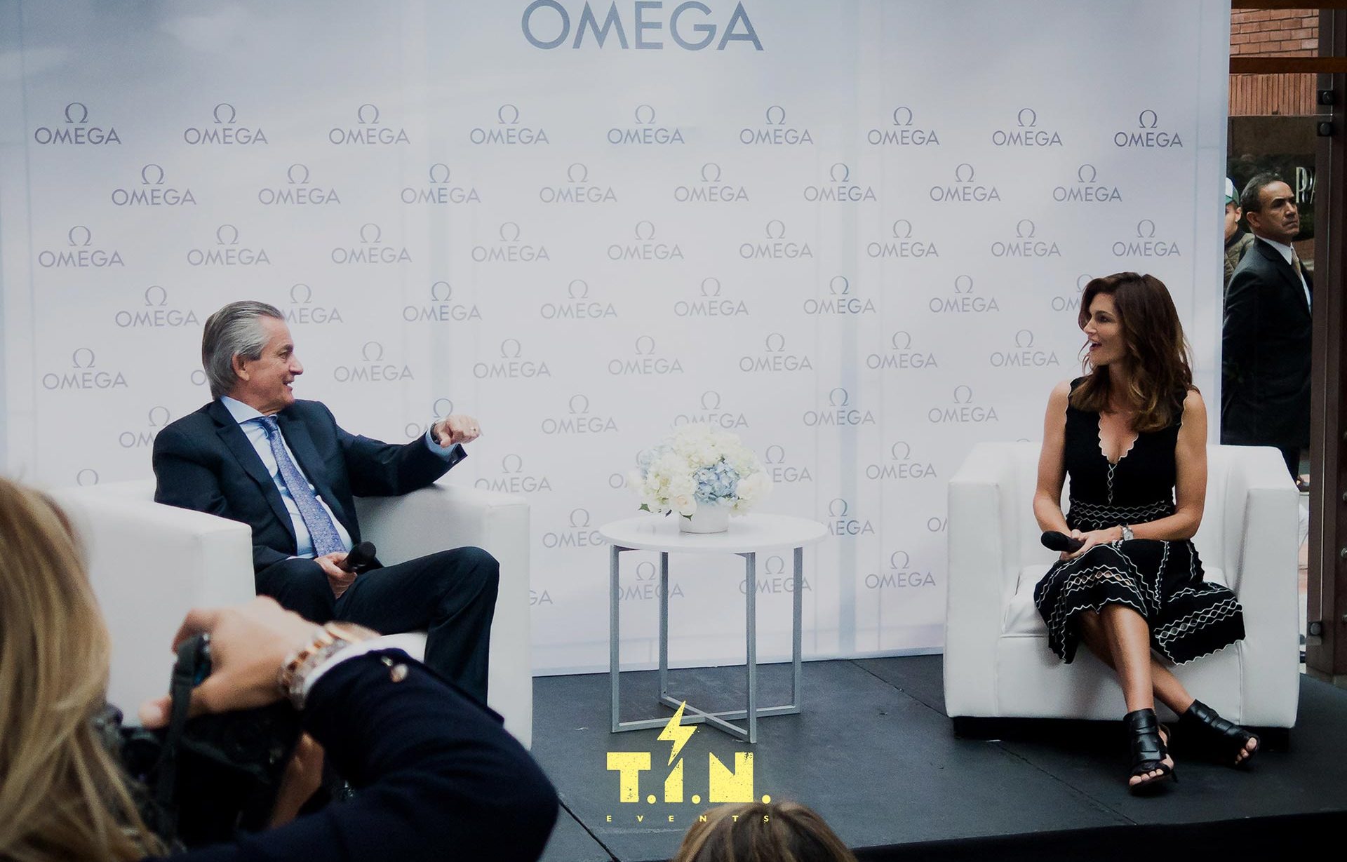 Omega---Cindy-Crawford---The-M-Boutique.-Abril-20-de-2016-8